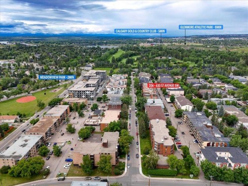 206-630 57 Avenue Sw, Calgary, AB - Outdoor With View
