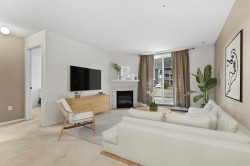 2113-2113 Tuscarora Manor NW Calgary, AB T3L 2J9