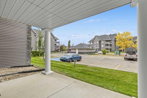 2113-2113 Tuscarora Manor Nw, Calgary, AB - Outdoor