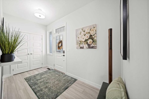 50 Bayview Circle Sw, Airdrie, AB - Indoor Photo Showing Other Room