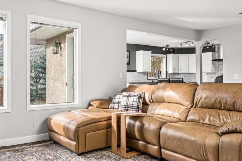 296 Lakeside Greens Crescent, Chestermere, AB - Indoor