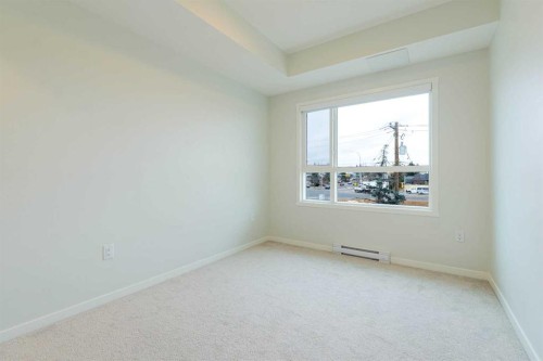327-360 Harvest Hills Way Ne, Calgary, AB - Indoor Photo Showing Other Room