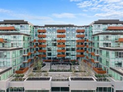 523-18 A Street NW Calgary, AB T2N 5G5