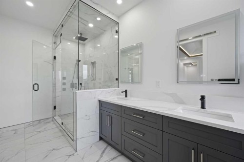 7250 Elkton Drive Sw, Calgary, AB - Indoor Photo Showing Bathroom