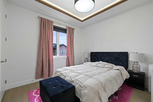 7250 Elkton Drive Sw, Calgary, AB - Indoor Photo Showing Bedroom