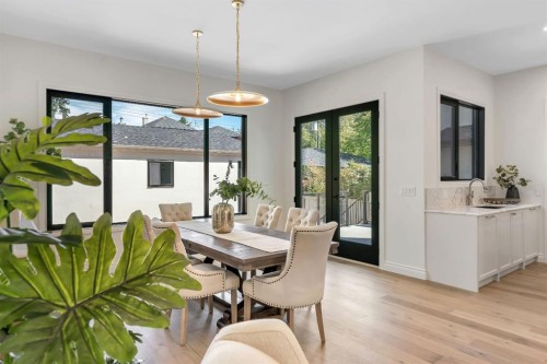 1936 31 Avenue Sw, Calgary, AB - Indoor Photo Showing Dining Room