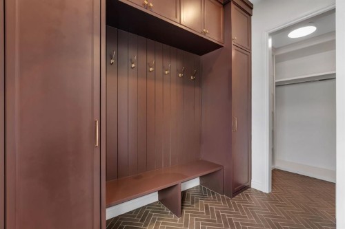 1936 31 Avenue Sw, Calgary, AB - Indoor Photo Showing Other Room