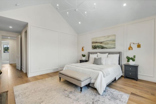 1936 31 Avenue Sw, Calgary, AB - Indoor Photo Showing Bedroom