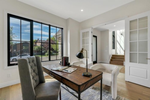1936 31 Avenue Sw, Calgary, AB - Indoor Photo Showing Dining Room