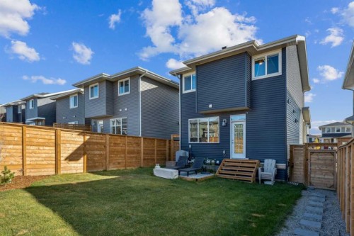 377 Sundown Road, Cochrane, AB - Outdoor