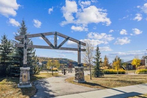 377 Sundown Road, Cochrane, AB - Outdoor With View