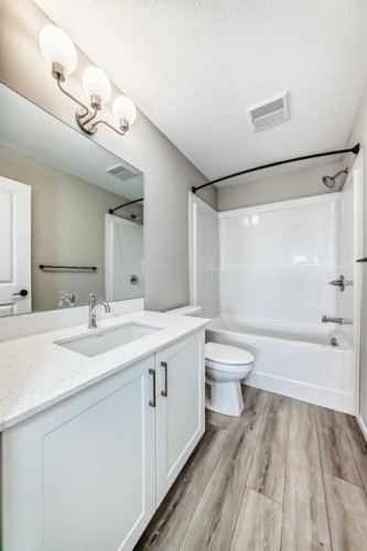 212-140 Mahogany Street Se, Calgary, AB 