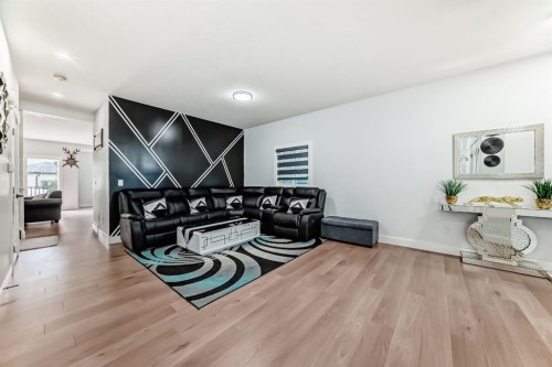 127 Saddlecrest Grove Ne, Calgary, AB - Indoor