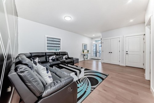 127 Saddlecrest Grove Ne, Calgary, AB - Indoor
