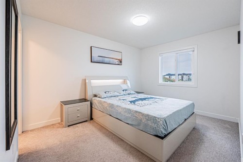 112 Midtown Close Sw, Airdrie, AB - Indoor Photo Showing Bedroom