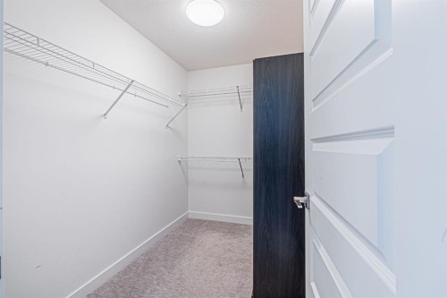 112 Midtown Close Sw, Airdrie, AB - Indoor With Storage