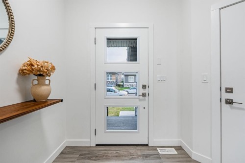 112 Midtown Close Sw, Airdrie, AB - Indoor Photo Showing Other Room