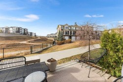 443 Sage Hill Grove NW Calgary, AB T3R 0Z8