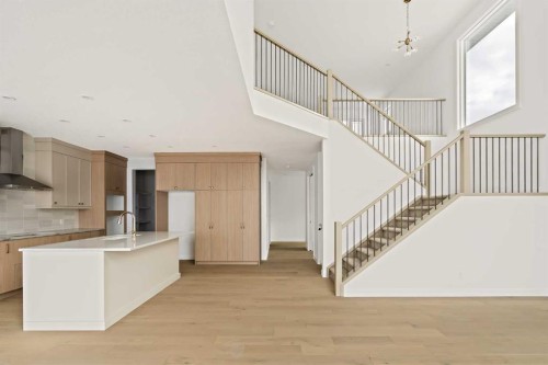 529 Lucas Way Nw, Calgary, AB - Indoor Photo Showing Kitchen