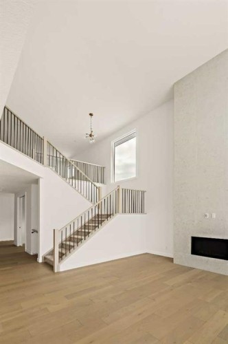 529 Lucas Way Nw, Calgary, AB - Indoor Photo Showing Other Room