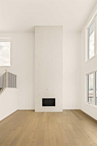 529 Lucas Way Nw, Calgary, AB - Indoor Photo Showing Other Room