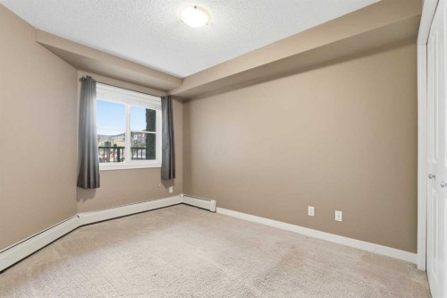2119-81 Legacy Boulevard Se, Calgary, AB - Indoor Photo Showing Other Room