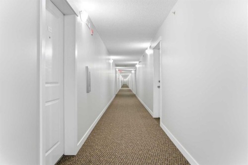 2119-81 Legacy Boulevard Se, Calgary, AB - Indoor Photo Showing Other Room
