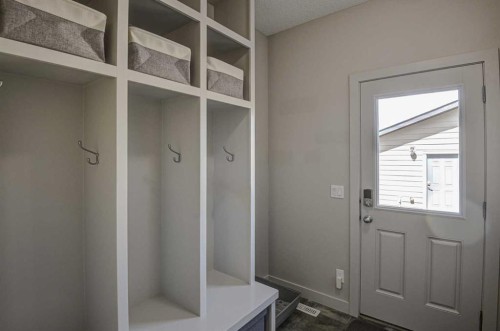 78 Marquis Heights Se, Calgary, AB - Indoor Photo Showing Other Room