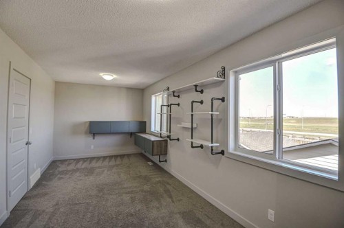 78 Marquis Heights Se, Calgary, AB - Indoor Photo Showing Other Room
