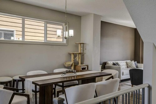 78 Marquis Heights Se, Calgary, AB - Indoor Photo Showing Dining Room