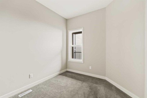 163 Belvedere Crescent, Calgary, AB - Indoor Photo Showing Other Room