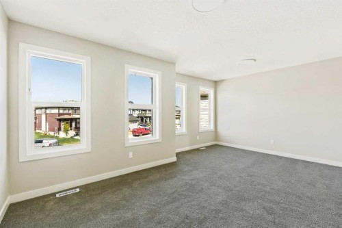 163 Belvedere Crescent, Calgary, AB - Indoor Photo Showing Other Room