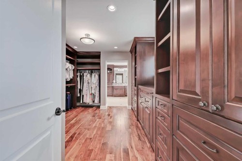 1739 49 Avenue Sw, Calgary, AB - Indoor Photo Showing Other Room