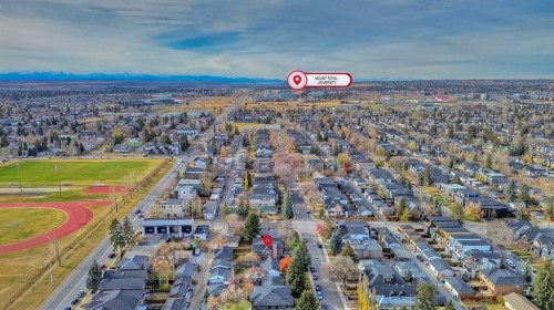 1739 49 Avenue Sw, Calgary, AB - Outdoor With View