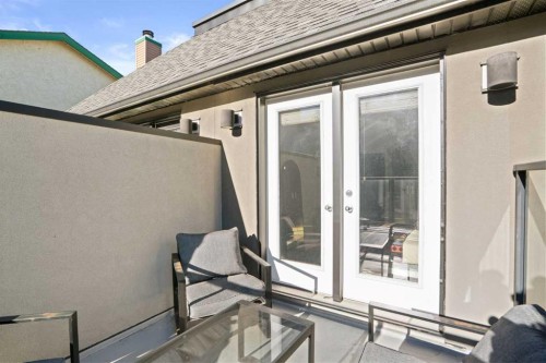 1511 23 Avenue Sw, Calgary, AB - Outdoor With Deck Patio Veranda With Exterior