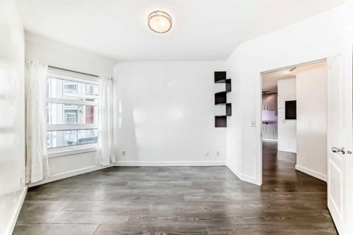 271-333 Riverfront Avenue Se, Calgary, AB - Indoor Photo Showing Other Room