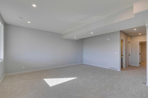 143 Creekstone Green Sw, Calgary, AB - Indoor