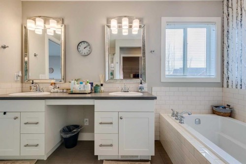 75 Masters Rise Se, Calgary, AB - Indoor Photo Showing Bathroom