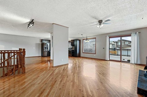 128 Ventura Way Ne, Calgary, AB - Indoor Photo Showing Other Room