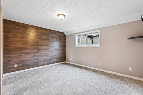 128 Ventura Way Ne, Calgary, AB - Indoor Photo Showing Other Room