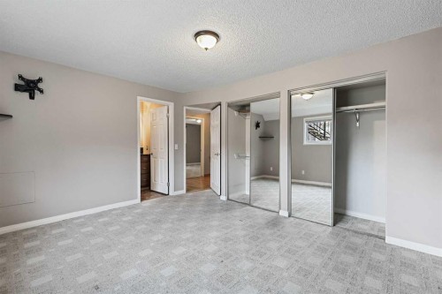 128 Ventura Way Ne, Calgary, AB - Indoor Photo Showing Other Room