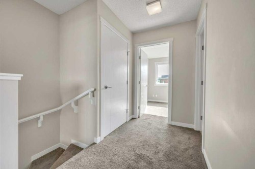 903-218 Sherwood Square Nw, Calgary, AB - Indoor Photo Showing Other Room