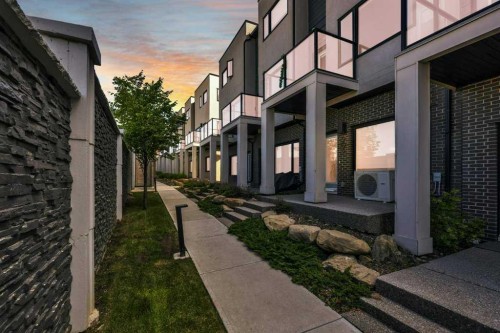 903-218 Sherwood Square Nw, Calgary, AB - Outdoor
