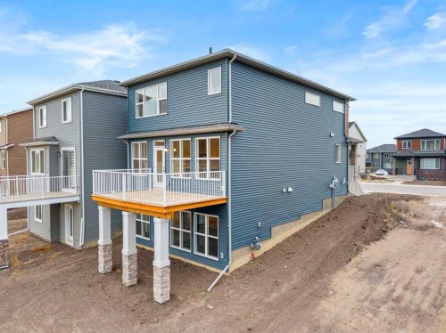 76 Creekview Manor Sw, Calgary, AB - Outdoor With Exterior
