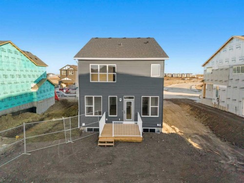 63 Creekstone Common Sw, Calgary, AB - Outdoor