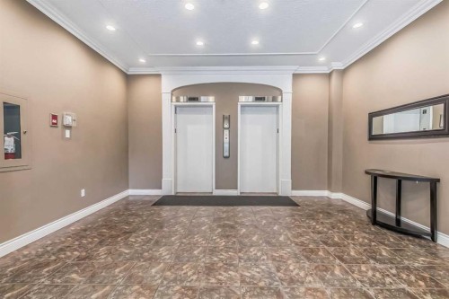 508-1330 15 Avenue Sw, Calgary, AB - Indoor Photo Showing Other Room