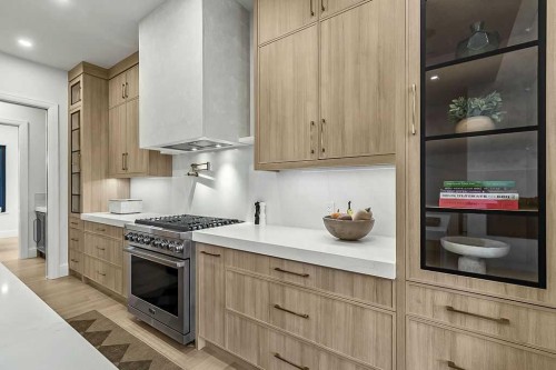 56 Lissington Drive Sw, Calgary, AB - Indoor Photo Showing Kitchen With Upgraded Kitchen