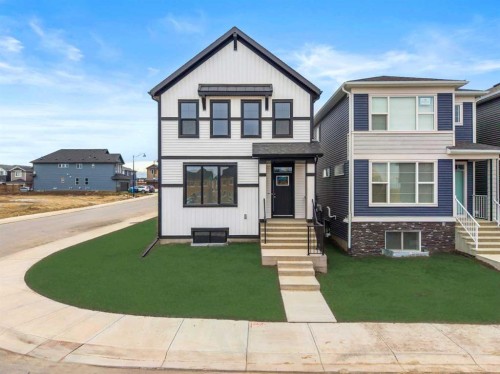 64 Homestead View Ne, Calgary, AB - Outdoor With Facade