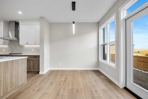62 Amblefield Common Nw, Calgary, AB - Indoor Photo Showing Kitchen
