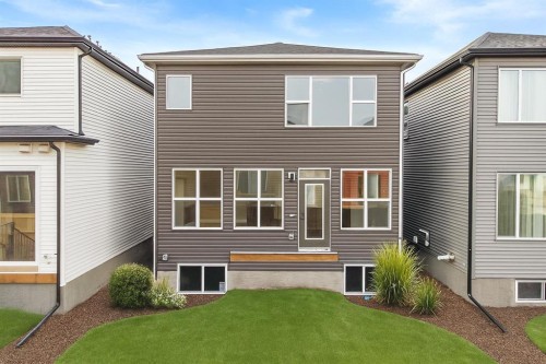 62 Amblefield Common Nw, Calgary, AB - Outdoor